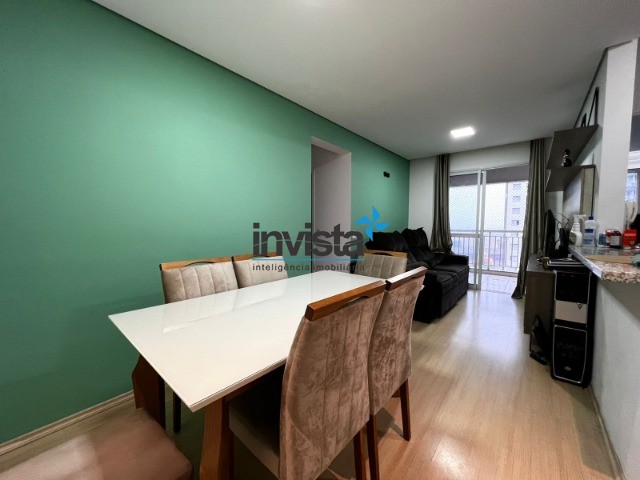 Apartamento à venda com 2 quartos, 70m² - Foto 1