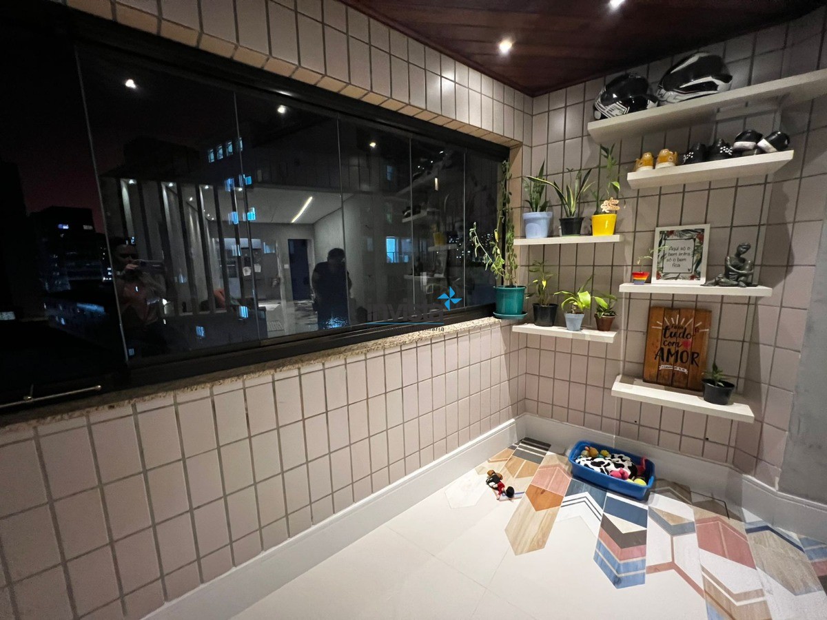 Apartamento à venda com 2 quartos, 100m² - Foto 5