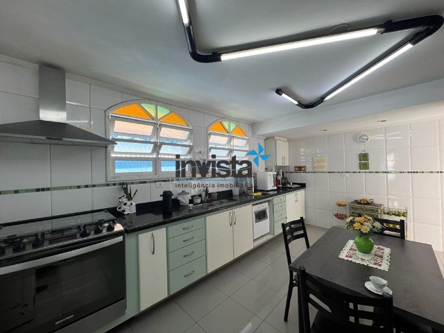 Sobrado à venda com 4 quartos, 260m² - Foto 44