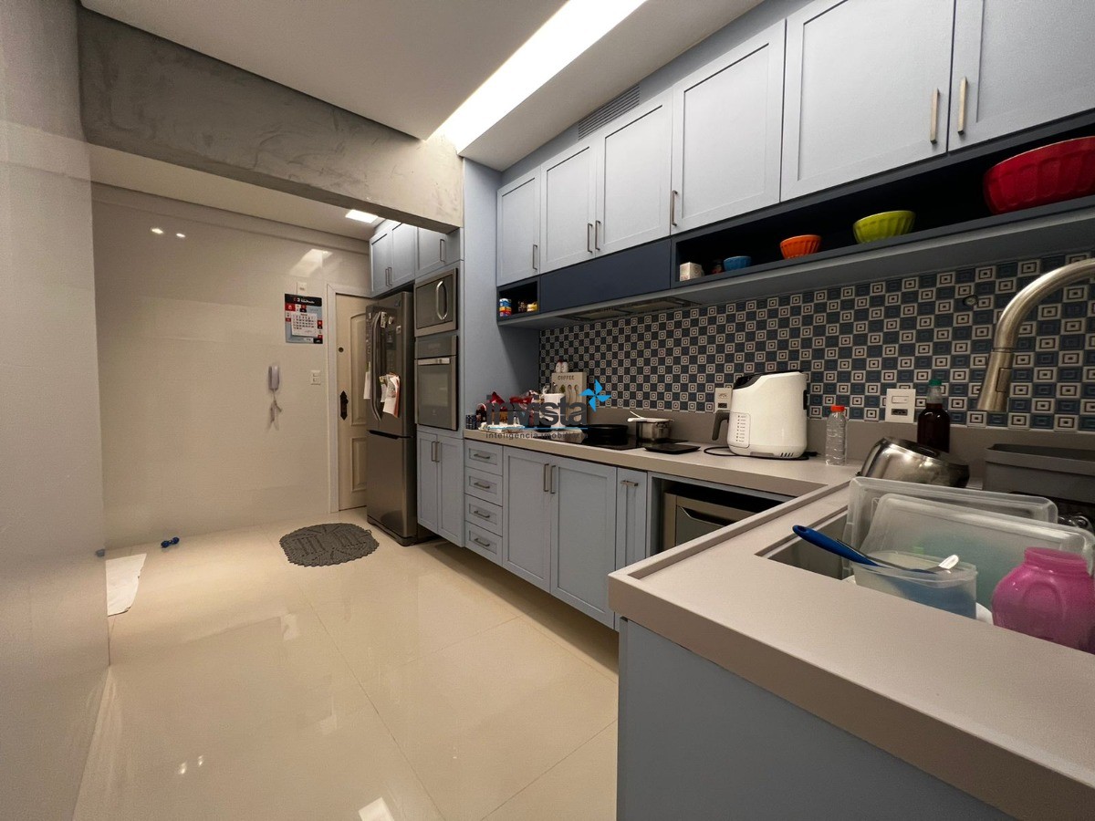 Apartamento à venda com 2 quartos, 100m² - Foto 15