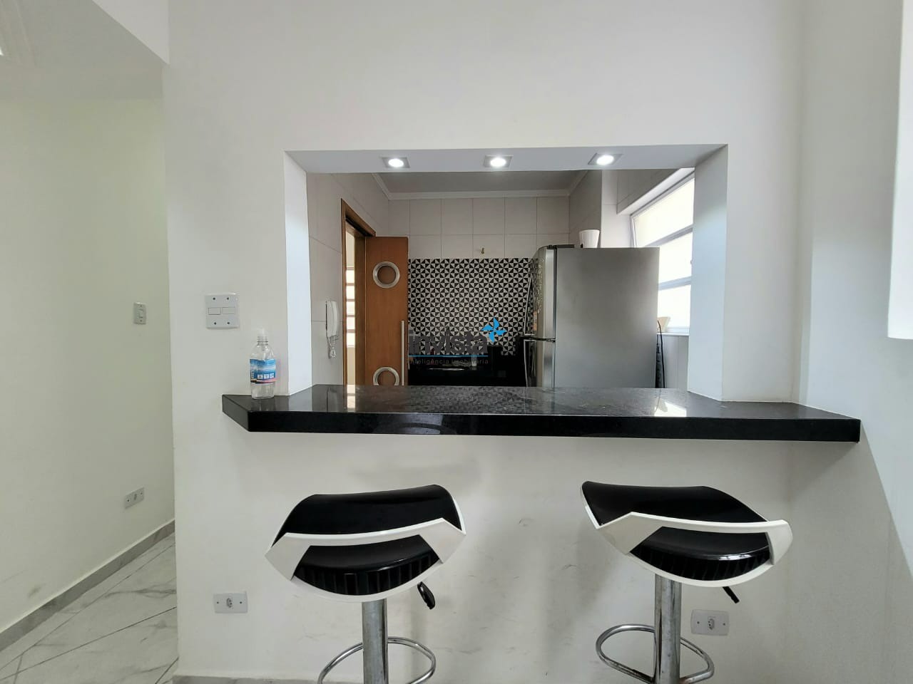 Apartamento, 1 quarto, 68 m² - Foto 2