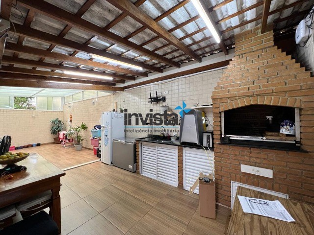 Casa à venda com 3 quartos, 187m² - Foto 13