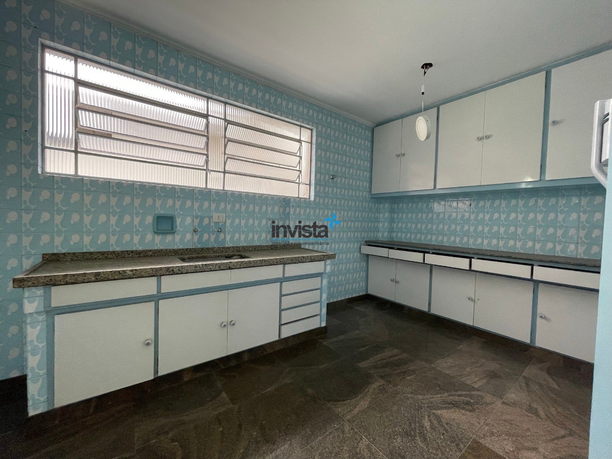 Casa à venda com 3 quartos, 200m² - Foto 11