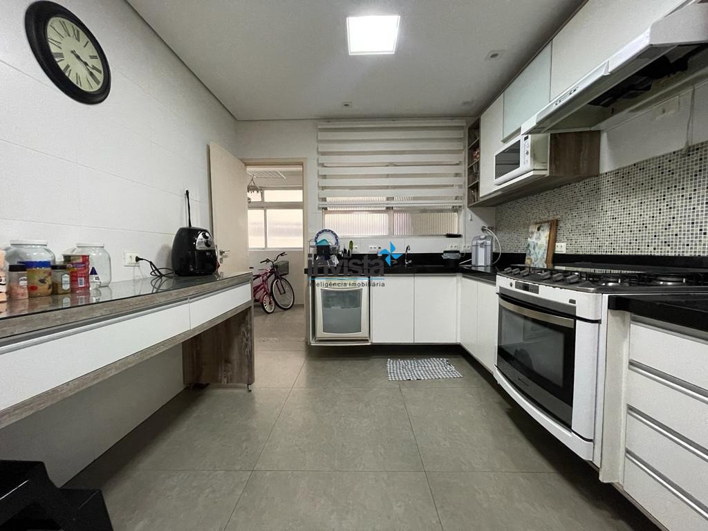 Apartamento à venda com 4 quartos, 201m² - Foto 17