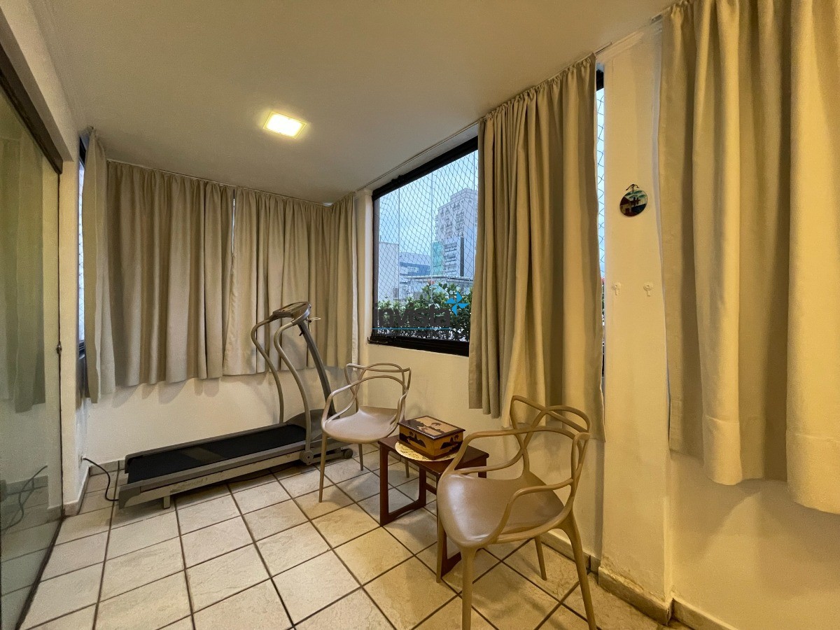 Cobertura à venda com 3 quartos, 300m² - Foto 14