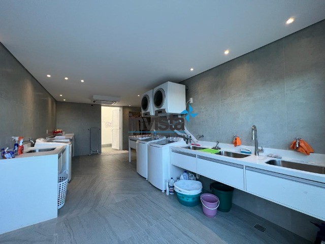 Casa à venda com 5 quartos, 1800m² - Foto 34
