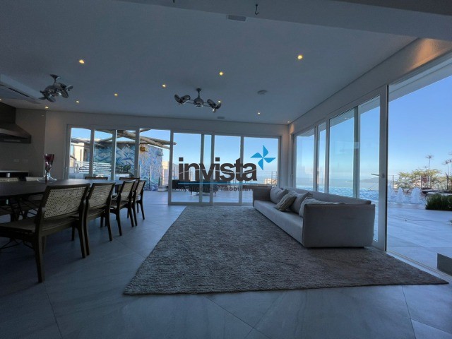 Casa à venda com 5 quartos, 1800m² - Foto 7