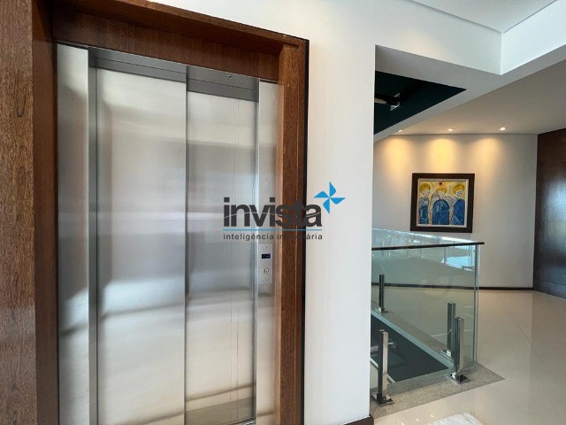 Casa à venda com 5 quartos, 1800m² - Foto 38