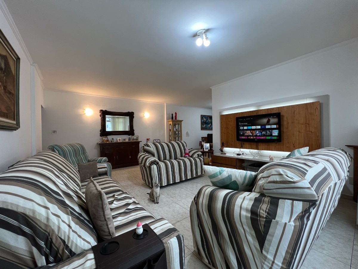 Apartamento, 3 quartos, 153 m² - Foto 1