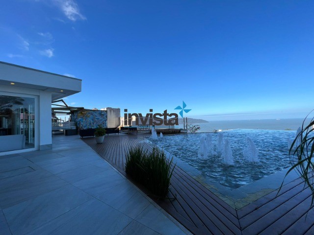 Casa à venda com 5 quartos, 1800m² - Foto 54