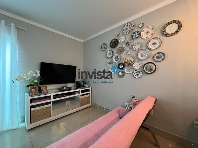 Casa à venda com 4 quartos, 345m² - Foto 4
