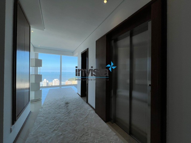 Casa à venda com 5 quartos, 1800m² - Foto 30