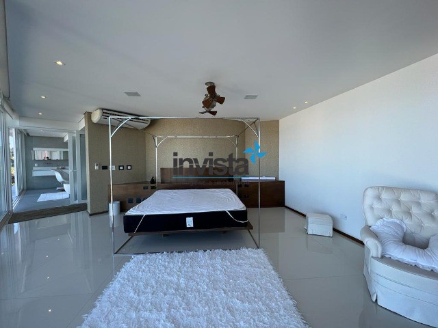 Casa à venda com 5 quartos, 1800m² - Foto 18