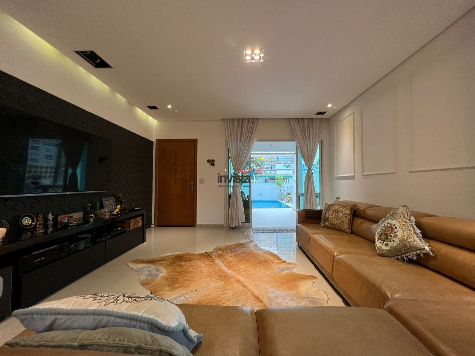 Casa, 4 quartos, 310 m² - Foto 1