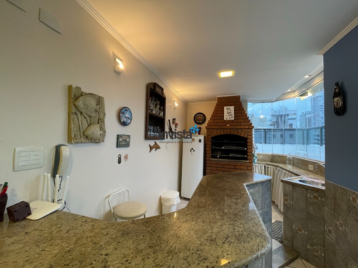 Cobertura à venda com 3 quartos, 300m² - Foto 11