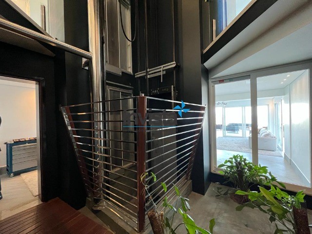 Casa à venda com 5 quartos, 1800m² - Foto 37