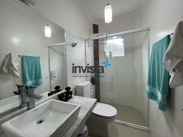Casa à venda com 4 quartos, 345m² - Foto 11