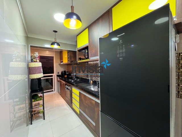 Apartamento à venda com 2 quartos, 79m² - Foto 7