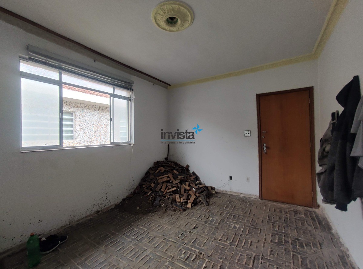 Apartamento à venda com 3 quartos, 94m² - Foto 2