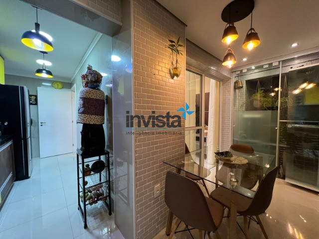 Apartamento à venda com 2 quartos, 79m² - Foto 3