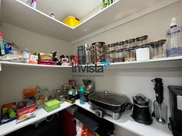 Apartamento à venda com 2 quartos, 79m² - Foto 11