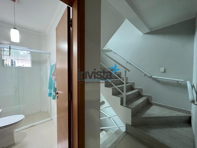 Casa à venda com 4 quartos, 345m² - Foto 14