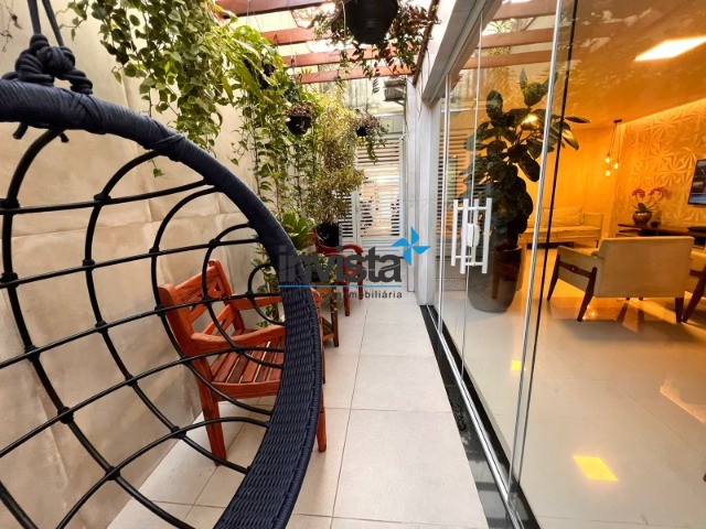 Casa à venda com 3 quartos, 180m² - Foto 8
