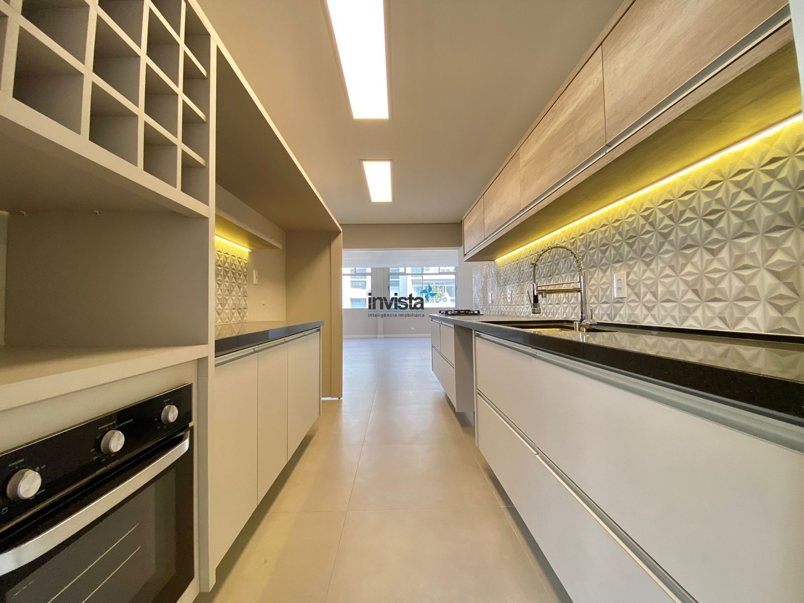 Apartamento, 3 quartos, 136 m² - Foto 1
