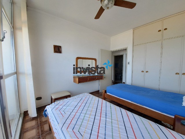 Apartamento à venda com 3 quartos, 145m² - Foto 17