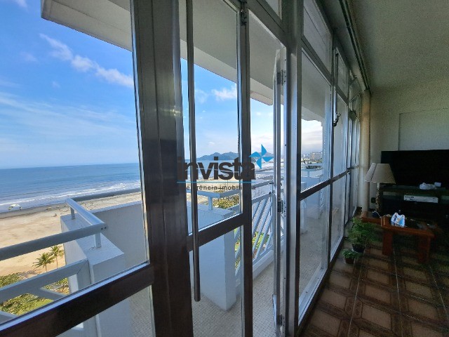 Apartamento à venda com 3 quartos, 145m² - Foto 4