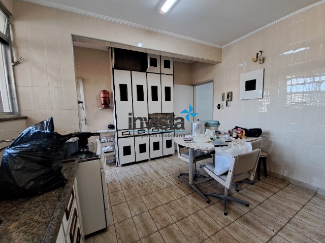 Apartamento à venda com 3 quartos, 145m² - Foto 24