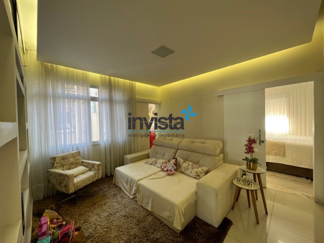Sobrado à venda com 4 quartos, 202m² - Foto 2