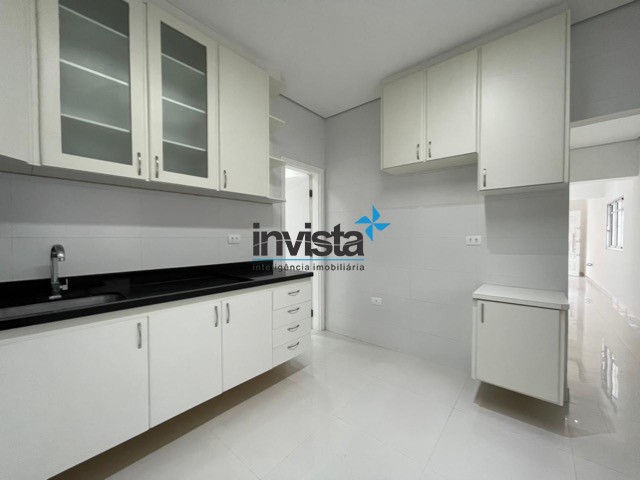 Casa à venda com 3 quartos, 130m² - Foto 3