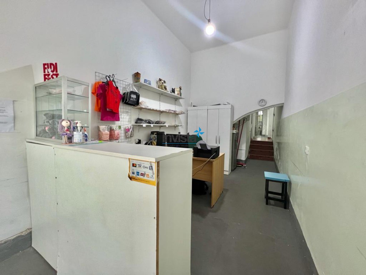 Sobrado à venda com 3 quartos, 240m² - Foto 16