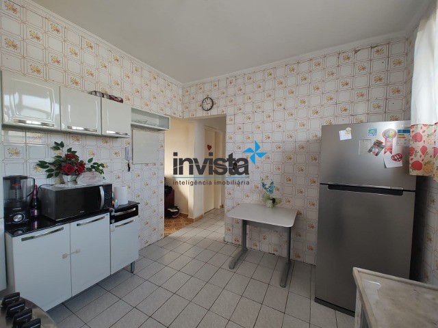Apartamento à venda com 2 quartos, 72m² - Foto 4