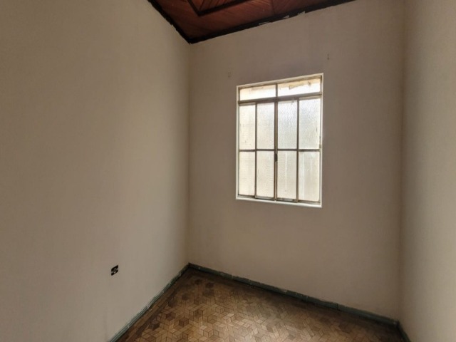 Casa à venda com 3 quartos, 264m² - Foto 11