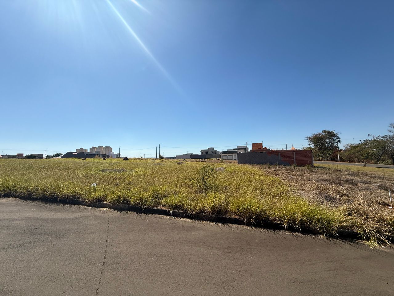 Terreno, 323 m² - Foto 1