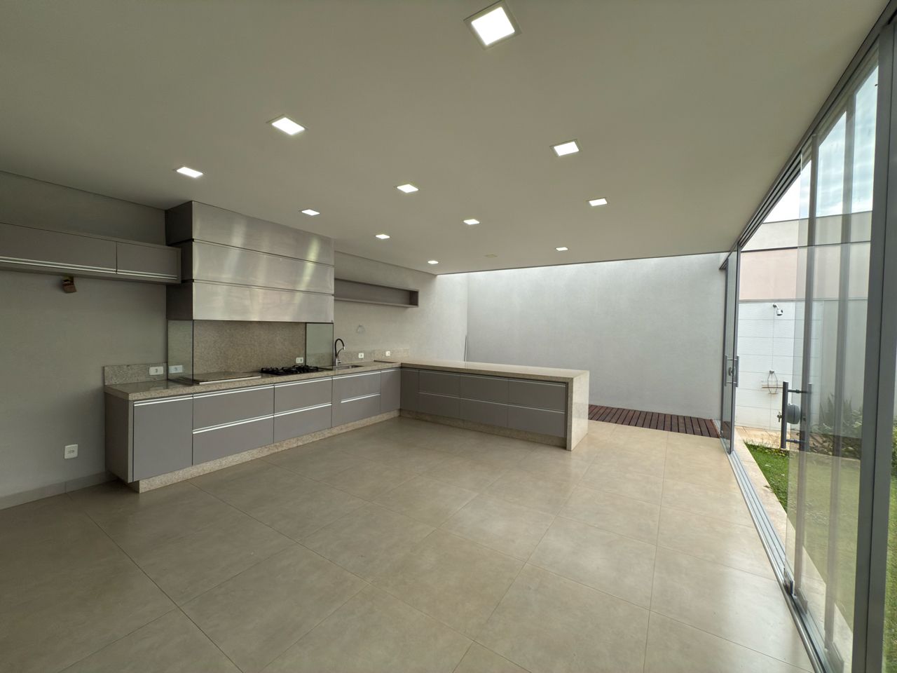 Casa, 3 quartos, 218 m² - Foto 15