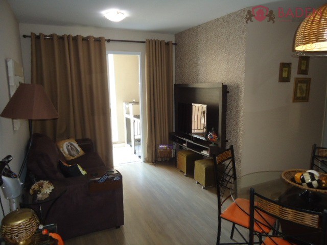Apartamento à venda com 2 quartos, 64m² - Foto 10