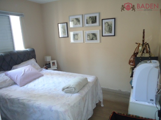 Apartamento à venda com 2 quartos, 64m² - Foto 28