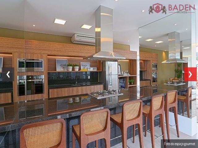 Apartamento à venda com 2 quartos, 67m² - Foto 8