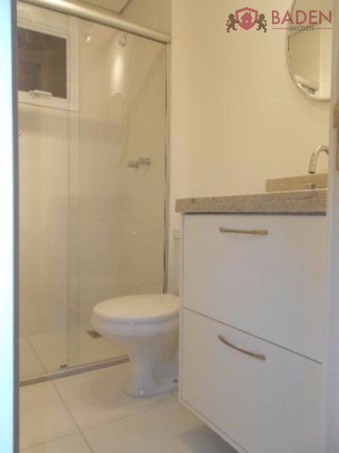 Apartamento à venda com 2 quartos, 67m² - Foto 6