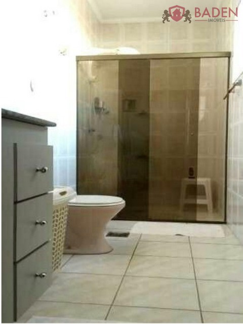 Casa à venda com 4 quartos, 260m² - Foto 16