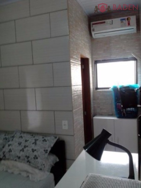 Casa, 3 quartos, 200 m² - Foto 9