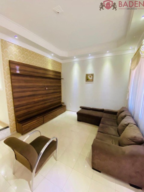 Casa, 4 quartos, 260 m² - Foto 2