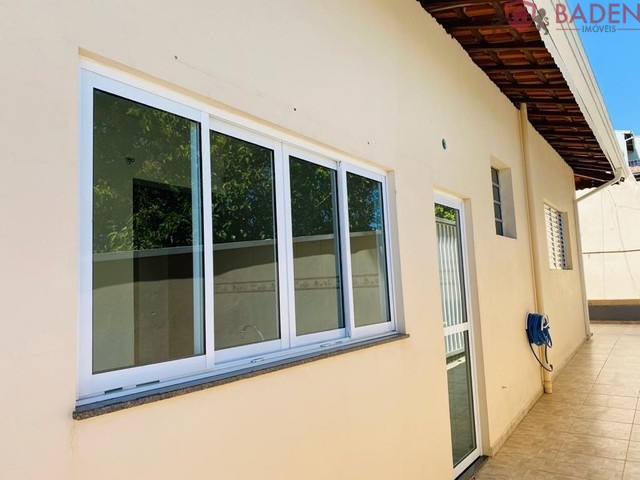 Casa, 4 quartos, 260 m² - Foto 29