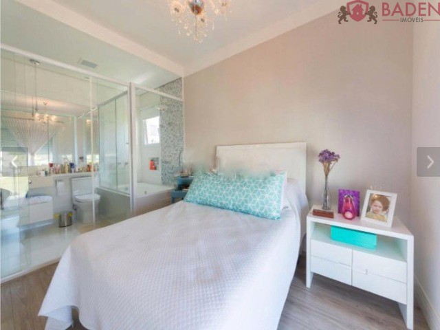Casa de Condomínio à venda com 3 quartos, 285m² - Foto 30