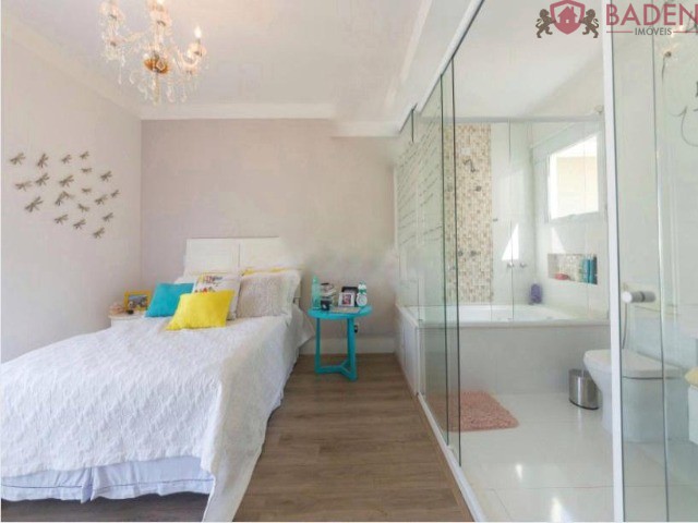 Casa de Condomínio à venda com 3 quartos, 285m² - Foto 33