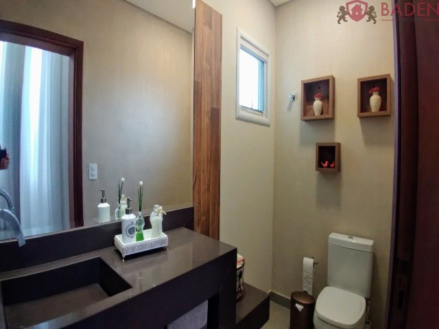 Casa de Condomínio à venda com 4 quartos, 330m² - Foto 15