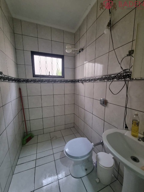 Casa à venda com 4 quartos, 114m² - Foto 6